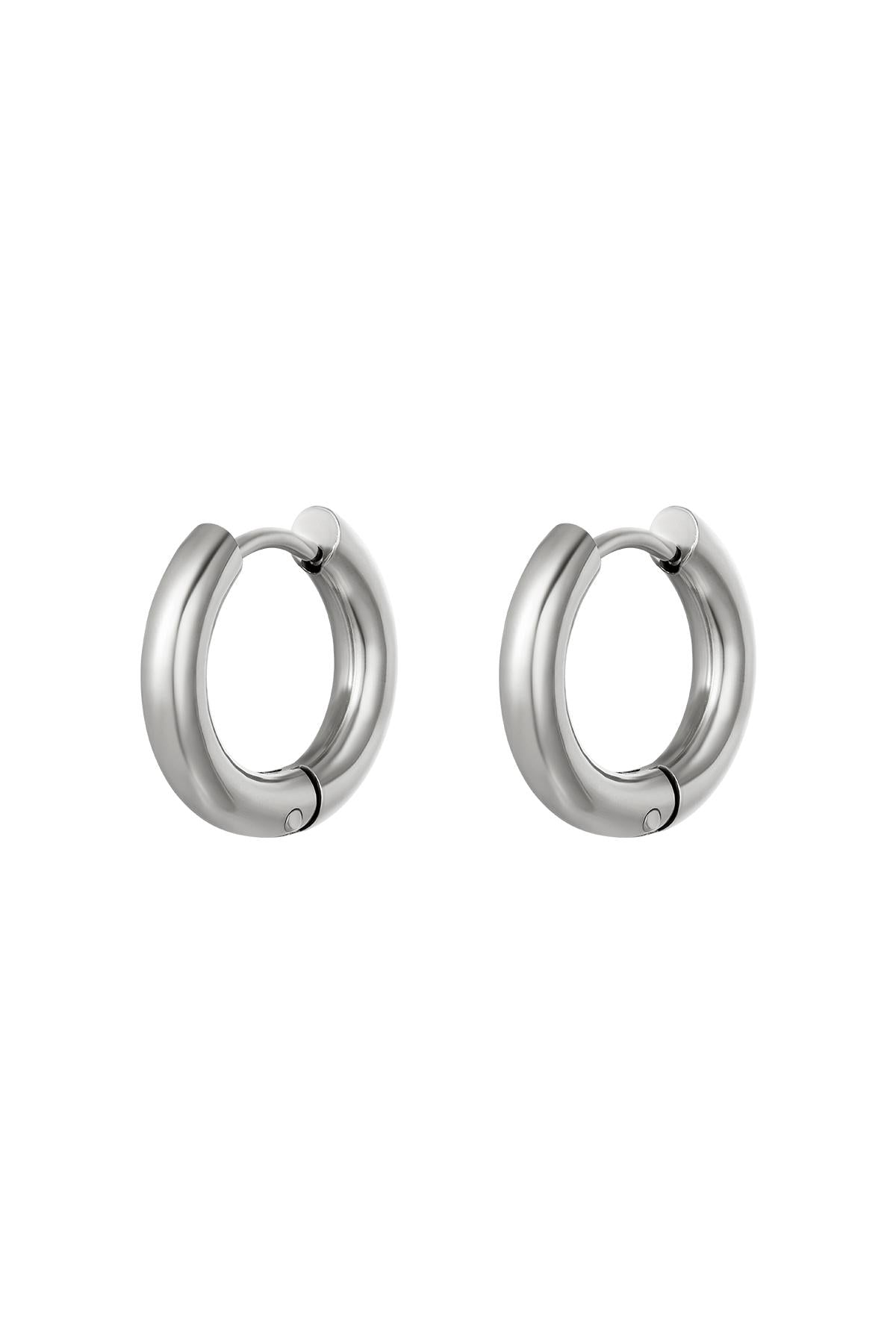 Small Creole Basic Hoops