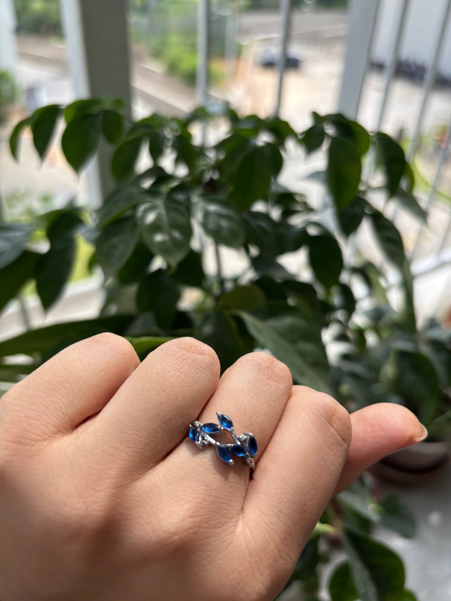 Azure Vine Ring – Sterling Silver & Sapphire Zircon