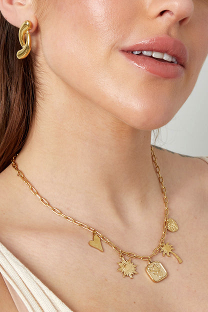 Isla Charm Necklace