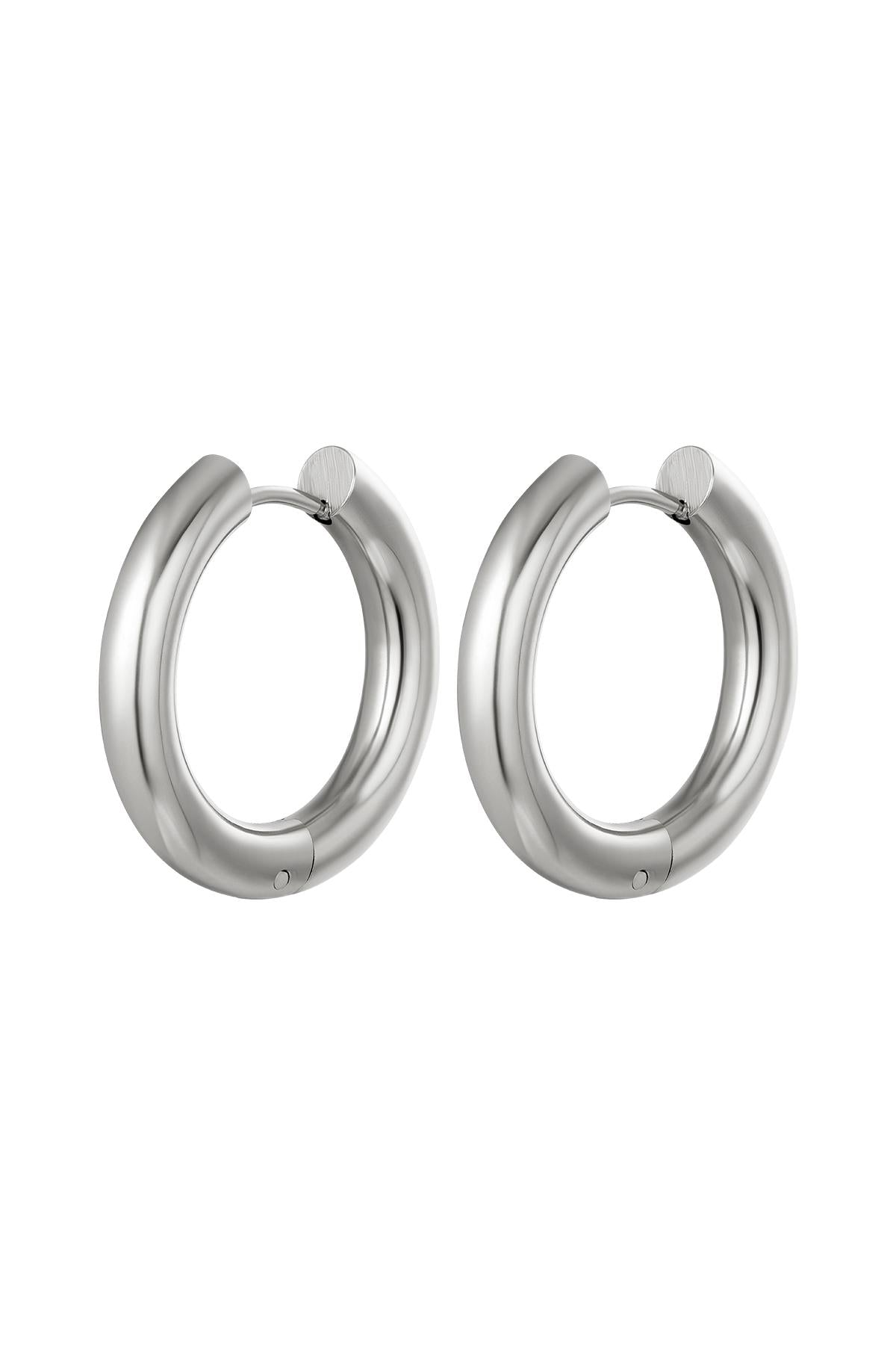 Large Creole Basic Hoops