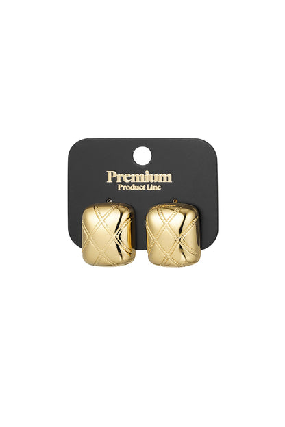 Crossroads Bold Studs